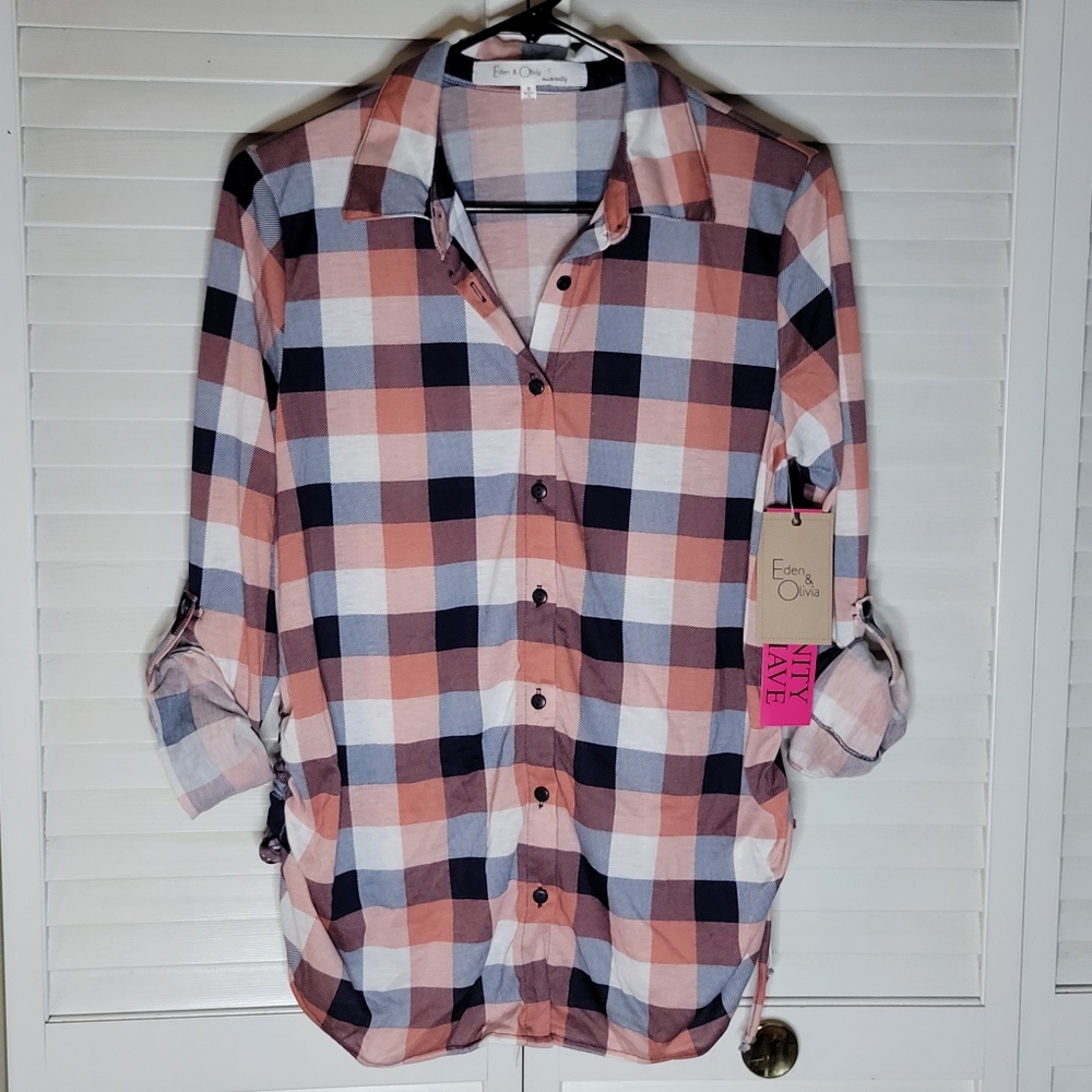 Eden & Olivia Maternity Plaid Button Front Top NWT